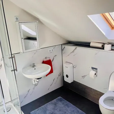 Cozy 1 In Near Spessart With Wifi & Parking