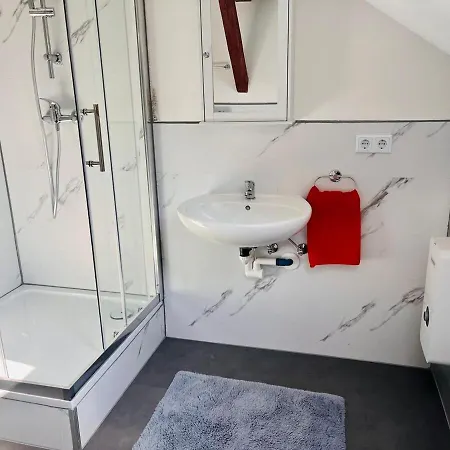 Cozy 1 In Near Spessart With Wifi & Parking *